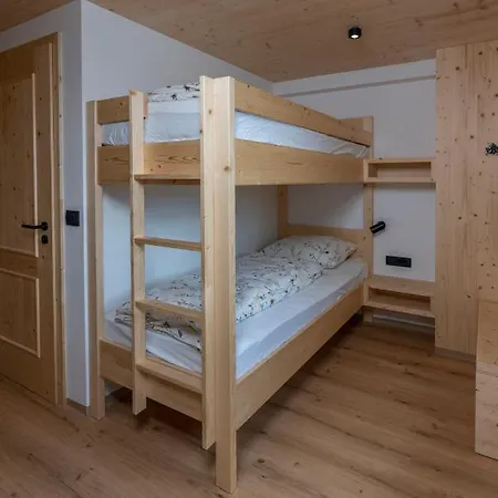 Planinska Koca Na Uskovnici Srednja Vas v Bohinju