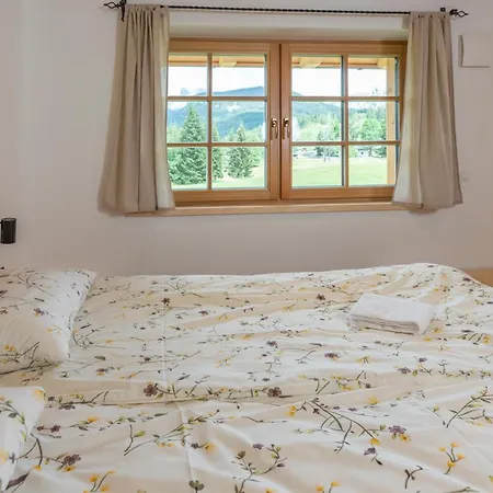 Planinska Koca Na Uskovnici Srednja Vas v Bohinju