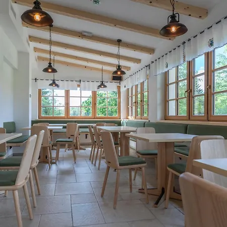 Guest house Planinska Koca Na Uskovnici Srednja Vas v Bohinju