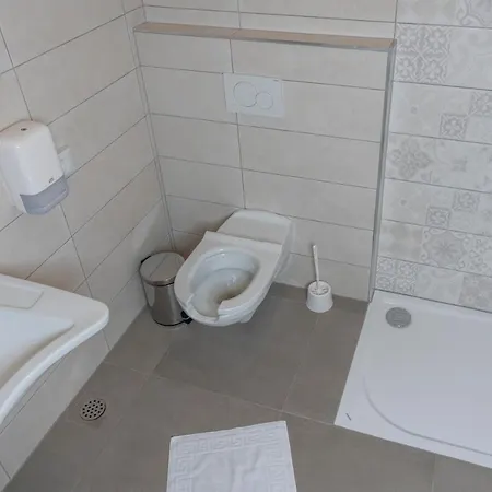 Planinska Koca Na Uskovnici Guest house Srednja Vas v Bohinju