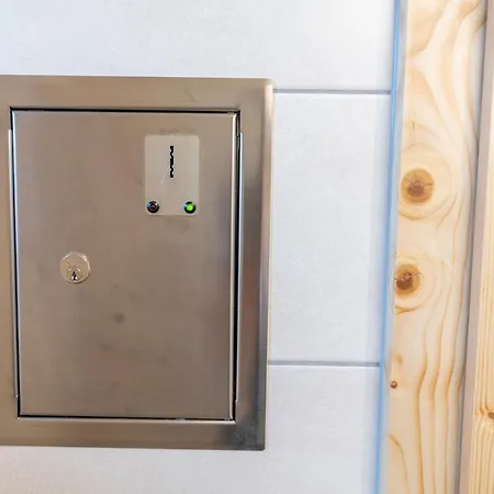 Planinska Koca Na Uskovnici *