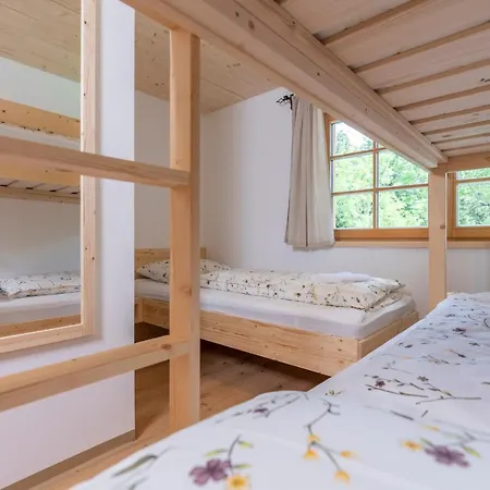 Planinska Koca Na Uskovnici Pensión