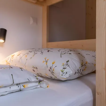 Casa de hóspedes Planinska Koca Na Uskovnici *