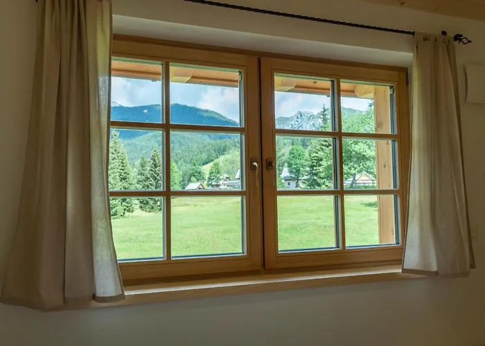 Planinska Koca Na Uskovnici Guest house