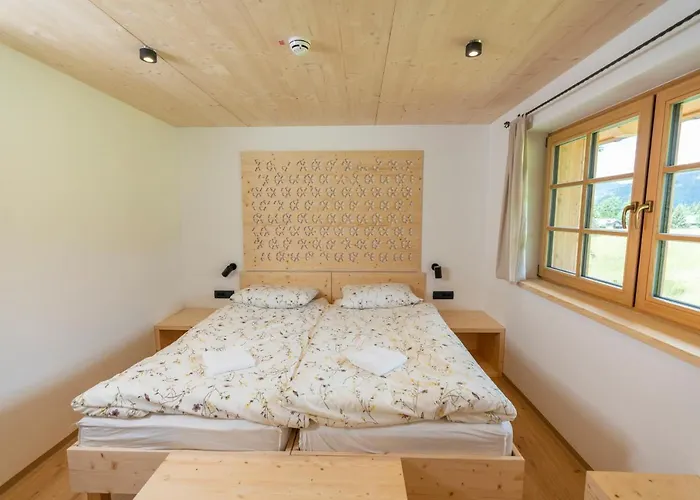 Planinska Koca Na Uskovnici Guest house *