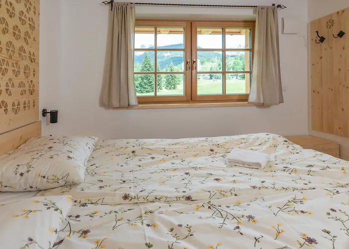 Planinska Koca Na Uskovnici Srednja Vas v Bohinju