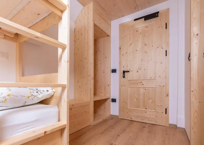 Guest house Planinska Koca Na Uskovnici