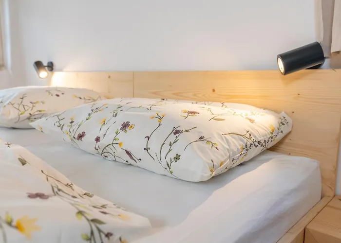 Planinska Koca Na Uskovnici